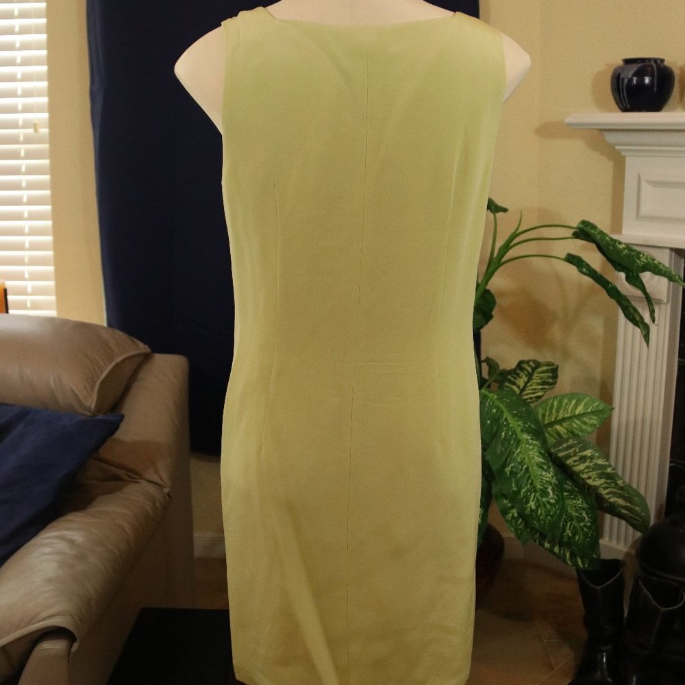 Sheath Dress - Picture 2 of 3